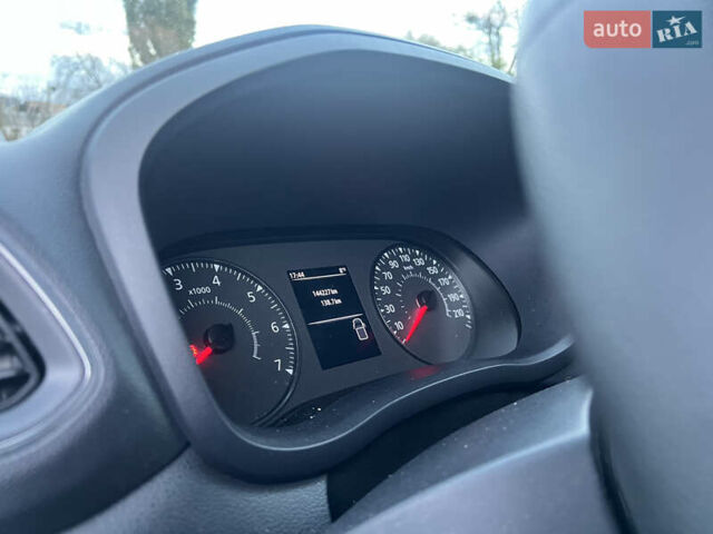 Белый Рено Мастер, объемом двигателя 2.3 л и пробегом 144 тыс. км за 23200 $, фото 37 на Automoto.ua