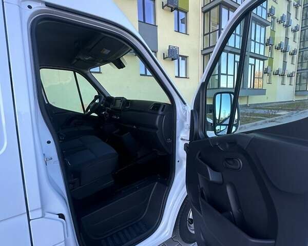 Білий Рено Мастєр, об'ємом двигуна 2.3 л та пробігом 212 тис. км за 23999 $, фото 24 на Automoto.ua