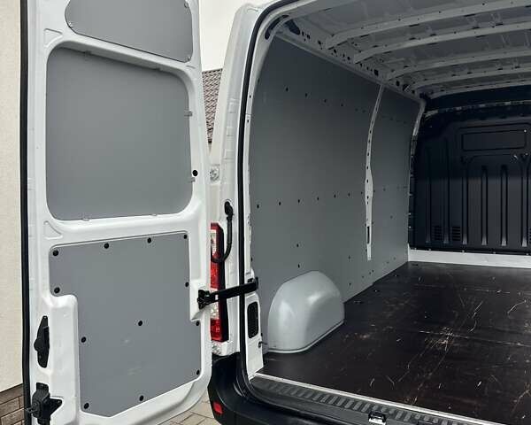 Білий Рено Мастєр, об'ємом двигуна 2.3 л та пробігом 235 тис. км за 21600 $, фото 39 на Automoto.ua