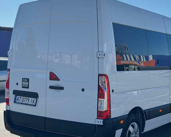 Белый Рено Мастер, объемом двигателя 2.3 л и пробегом 260 тыс. км за 30200 $, фото 6 на Automoto.ua
