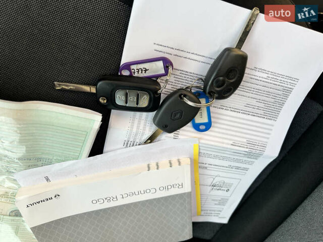 Білий Рено Мастєр, об'ємом двигуна 2.3 л та пробігом 226 тис. км за 24999 $, фото 75 на Automoto.ua