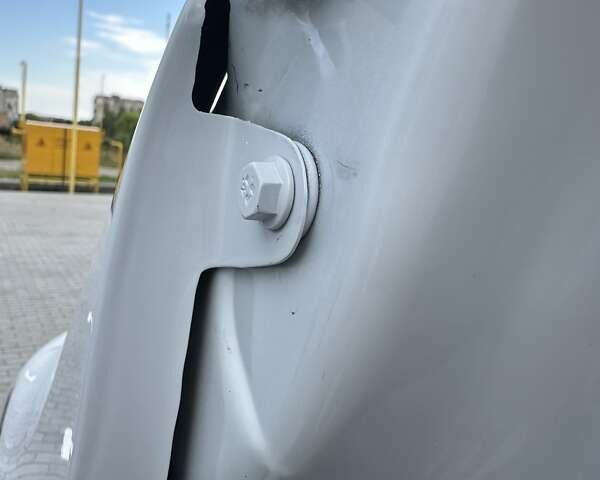 Білий Рено Мастєр, об'ємом двигуна 2.3 л та пробігом 194 тис. км за 19999 $, фото 52 на Automoto.ua