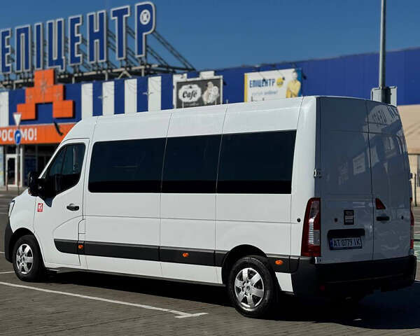 Белый Рено Мастер, объемом двигателя 2.3 л и пробегом 260 тыс. км за 30200 $, фото 9 на Automoto.ua