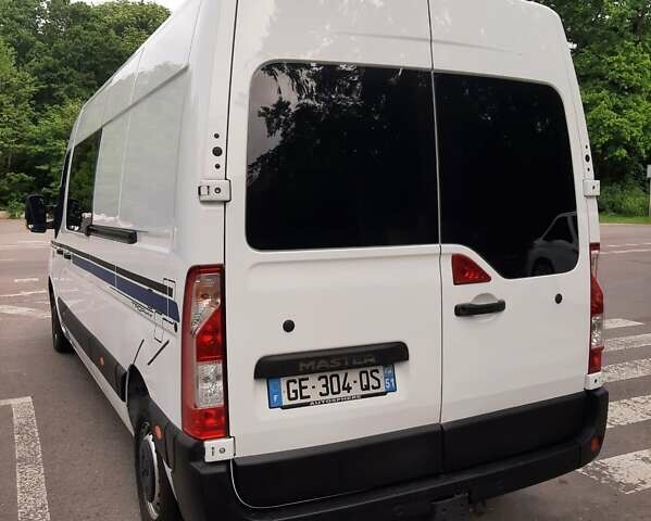 Білий Рено Мастєр, об'ємом двигуна 2.3 л та пробігом 261 тис. км за 19200 $, фото 11 на Automoto.ua