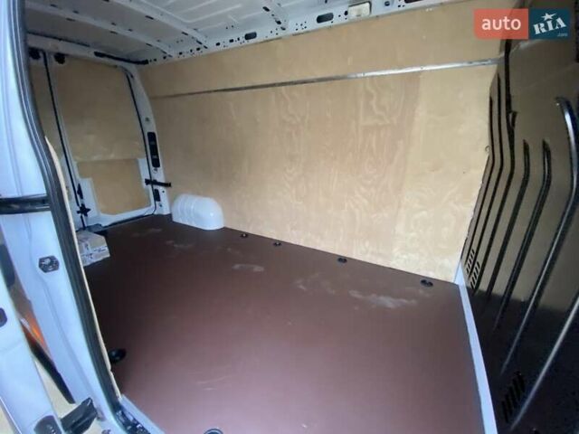 Білий Рено Мастєр, об'ємом двигуна 2.3 л та пробігом 229 тис. км за 21898 $, фото 34 на Automoto.ua