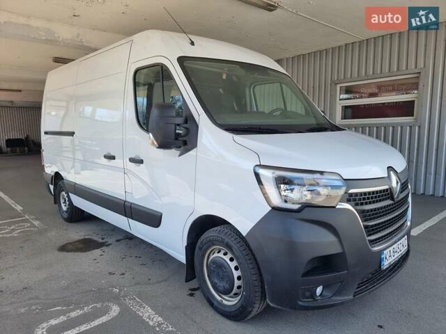 Белый Рено Мастер, объемом двигателя 2.3 л и пробегом 115 тыс. км за 23750 $, фото 2 на Automoto.ua