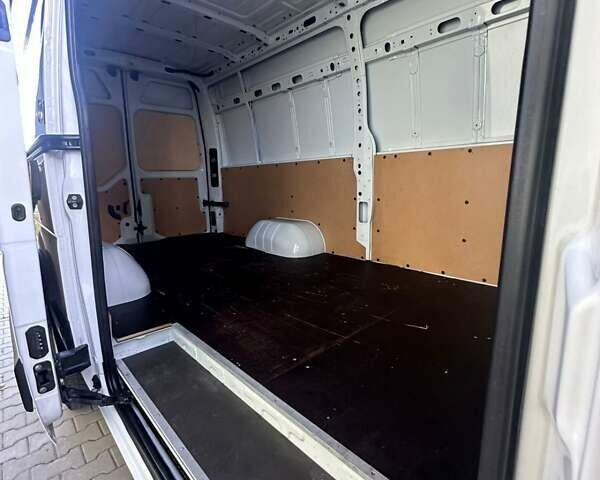 Білий Рено Мастєр, об'ємом двигуна 2.3 л та пробігом 212 тис. км за 23999 $, фото 26 на Automoto.ua