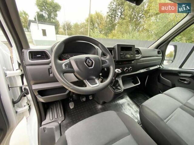 Белый Рено Мастер, объемом двигателя 2.3 л и пробегом 236 тыс. км за 20888 $, фото 47 на Automoto.ua