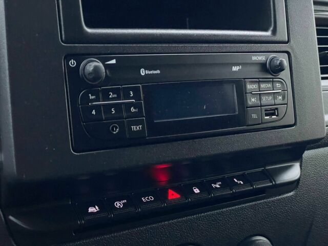 Білий Рено Мастєр, об'ємом двигуна 2.3 л та пробігом 227 тис. км за 24155 $, фото 21 на Automoto.ua