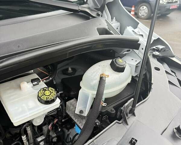 Рено Мастер 2022 в Луцке на Automoto.ua Белый Рено Мастер, объемом двигателя 2.3 л и пробегом 143 тыс. км за 25900 $, фото 31 на Automoto.ua