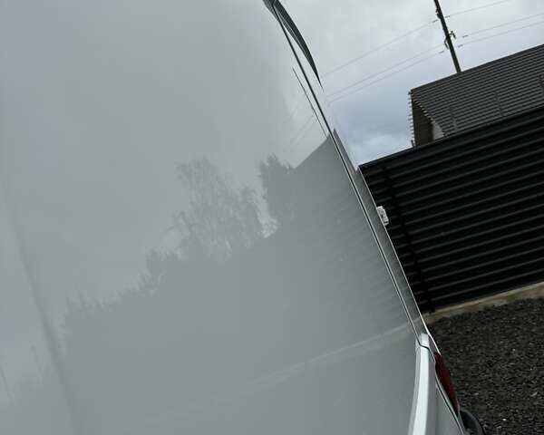 Білий Рено Мастєр, об'ємом двигуна 2.3 л та пробігом 235 тис. км за 21600 $, фото 11 на Automoto.ua