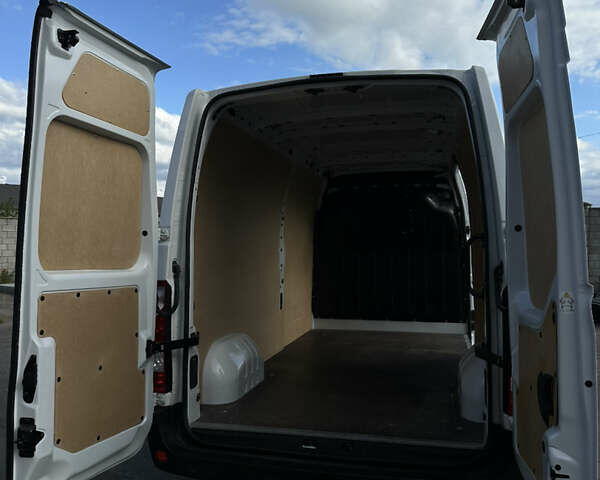 Білий Рено Мастєр, об'ємом двигуна 2.3 л та пробігом 137 тис. км за 22400 $, фото 36 на Automoto.ua