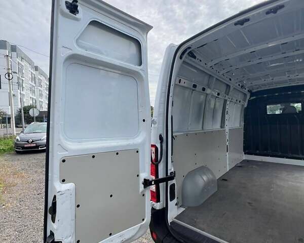 Білий Рено Мастєр, об'ємом двигуна 2.3 л та пробігом 197 тис. км за 20999 $, фото 31 на Automoto.ua
