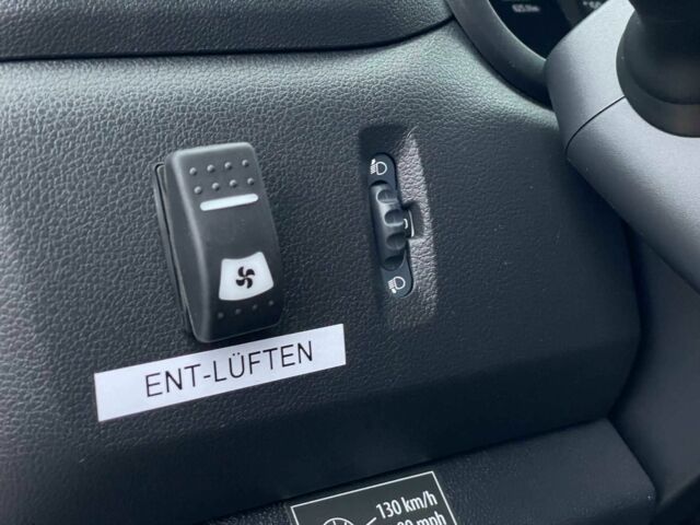 Білий Рено Мастєр, об'ємом двигуна 2.3 л та пробігом 227 тис. км за 24155 $, фото 17 на Automoto.ua