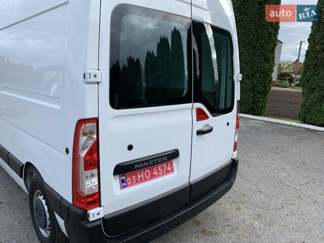 Рено Мастєр 2022 у Дубно на Automoto.ua Білий Рено Мастєр, об'ємом двигуна 2.3 л та пробігом 245 тис. км за 20000 $, фото 10 на Automoto.ua