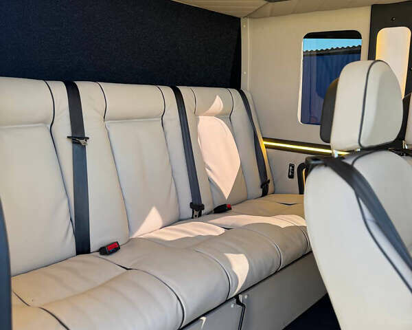 Белый Рено Мастер, объемом двигателя 2.3 л и пробегом 260 тыс. км за 30200 $, фото 24 на Automoto.ua