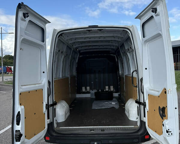 Белый Рено Мастер, объемом двигателя 2.3 л и пробегом 129 тыс. км за 25499 $, фото 28 на Automoto.ua