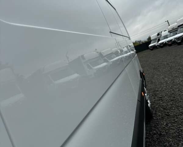 Білий Рено Мастєр, об'ємом двигуна 2.3 л та пробігом 235 тис. км за 21600 $, фото 16 на Automoto.ua