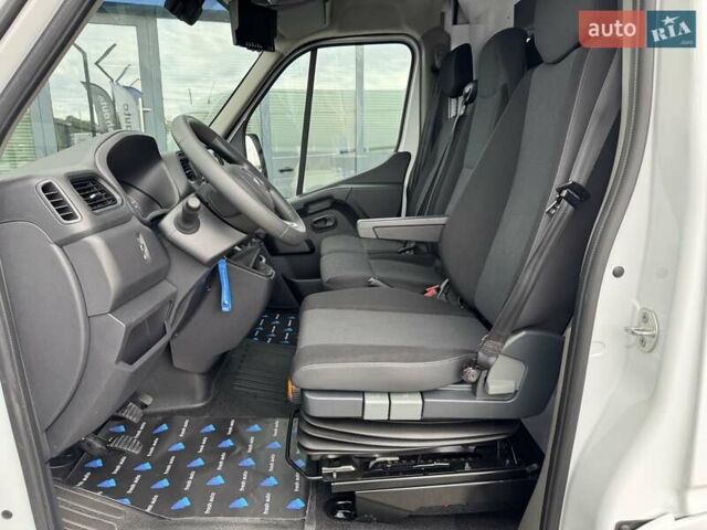 Белый Рено Мастер, объемом двигателя 2.3 л и пробегом 151 тыс. км за 24900 $, фото 19 на Automoto.ua