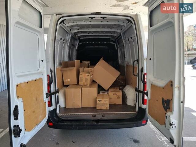 Белый Рено Мастер, объемом двигателя 2.3 л и пробегом 115 тыс. км за 23750 $, фото 11 на Automoto.ua