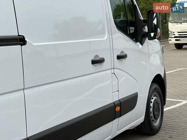 Білий Рено Мастєр, об'ємом двигуна 2.3 л та пробігом 180 тис. км за 22600 $, фото 59 на Automoto.ua