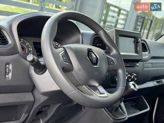 Белый Рено Мастер, объемом двигателя 2.3 л и пробегом 213 тыс. км за 28500 $, фото 17 на Automoto.ua