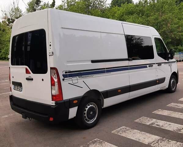 Білий Рено Мастєр, об'ємом двигуна 2.3 л та пробігом 261 тис. км за 19200 $, фото 9 на Automoto.ua