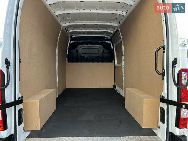Білий Рено Мастєр, об'ємом двигуна 2.3 л та пробігом 180 тис. км за 22600 $, фото 74 на Automoto.ua