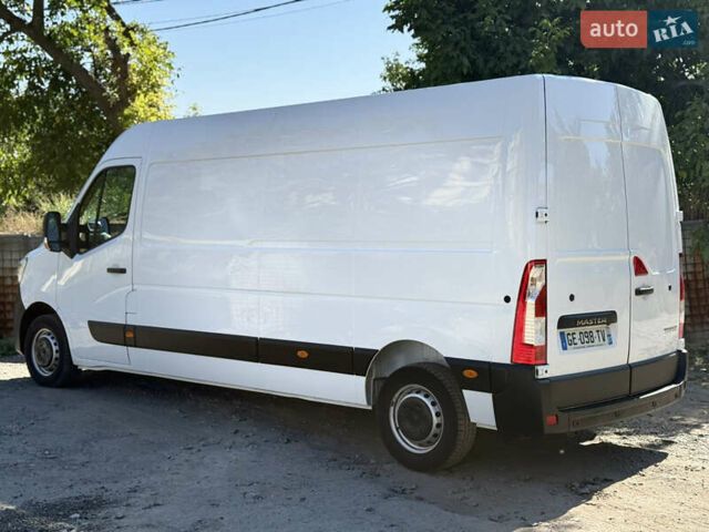 Білий Рено Мастєр, об'ємом двигуна 2.3 л та пробігом 105 тис. км за 25300 $, фото 26 на Automoto.ua