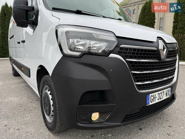 Белый Рено Мастер, объемом двигателя 0 л и пробегом 225 тыс. км за 21700 $, фото 12 на Automoto.ua