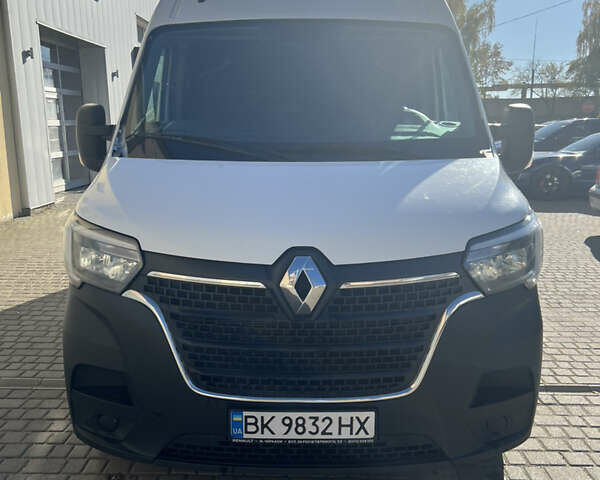 Білий Рено Мастєр, об'ємом двигуна 2.3 л та пробігом 117 тис. км за 24500 $, фото 1 на Automoto.ua
