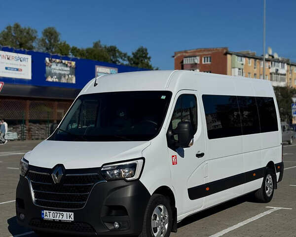 Белый Рено Мастер, объемом двигателя 2.3 л и пробегом 260 тыс. км за 30200 $, фото 1 на Automoto.ua