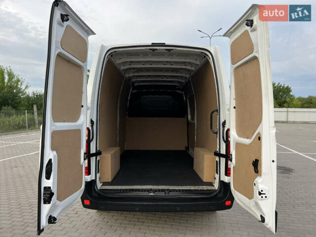 Білий Рено Мастєр, об'ємом двигуна 2.3 л та пробігом 180 тис. км за 22600 $, фото 70 на Automoto.ua