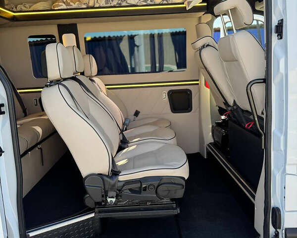 Белый Рено Мастер, объемом двигателя 2.3 л и пробегом 260 тыс. км за 30200 $, фото 21 на Automoto.ua