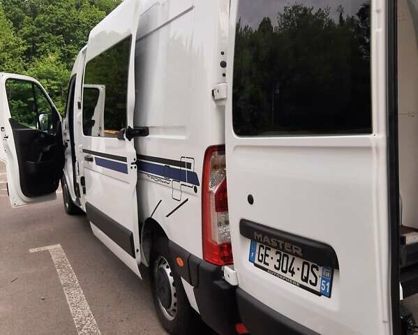 Білий Рено Мастєр, об'ємом двигуна 2.3 л та пробігом 261 тис. км за 19200 $, фото 21 на Automoto.ua