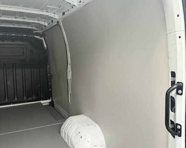 Рено Мастер 2022 в Луцке на Automoto.ua Белый Рено Мастер, объемом двигателя 2.3 л и пробегом 143 тыс. км за 25900 $, фото 23 на Automoto.ua