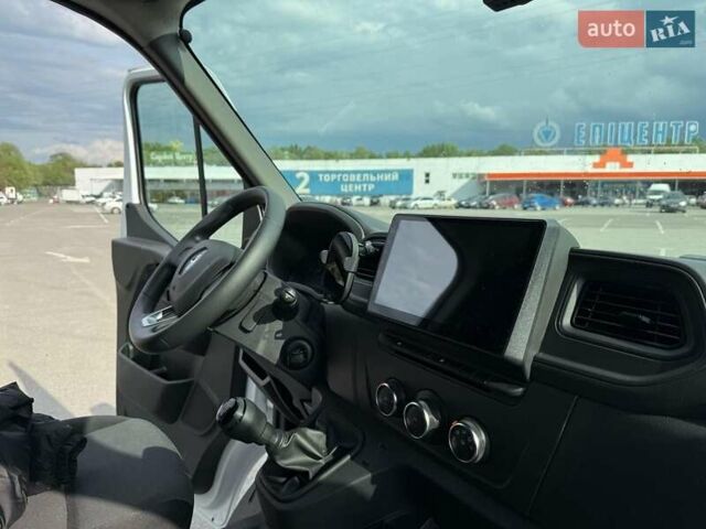 Белый Рено Мастер, объемом двигателя 2.3 л и пробегом 90 тыс. км за 32000 $, фото 55 на Automoto.ua