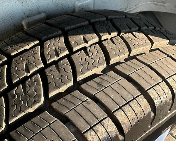 Белый Рено Мастер, объемом двигателя 2.3 л и пробегом 175 тыс. км за 18997 $, фото 12 на Automoto.ua