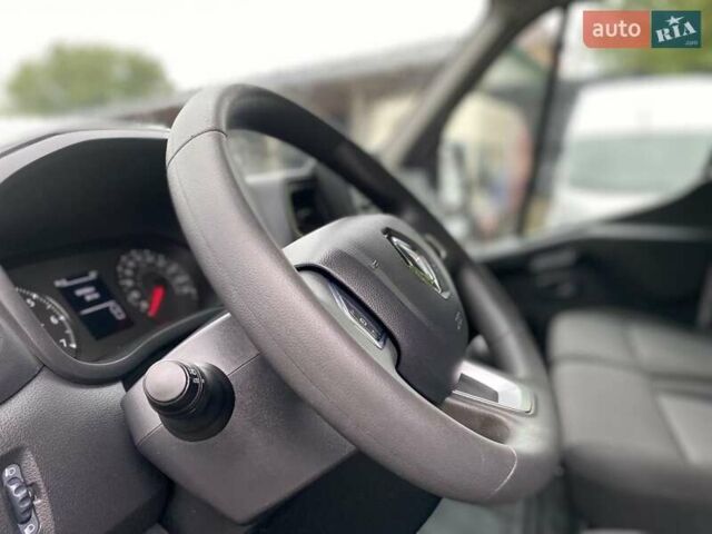 Білий Рено Мастєр, об'ємом двигуна 2.3 л та пробігом 107 тис. км за 21650 $, фото 37 на Automoto.ua