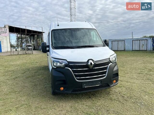 Белый Рено Мастер, объемом двигателя 2.3 л и пробегом 108 тыс. км за 21400 $, фото 2 на Automoto.ua