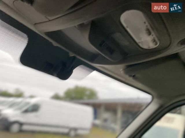 Білий Рено Мастєр, об'ємом двигуна 2.3 л та пробігом 107 тис. км за 21650 $, фото 48 на Automoto.ua
