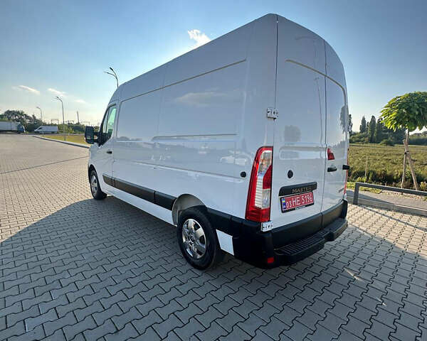 Белый Рено Мастер, объемом двигателя 2.3 л и пробегом 175 тыс. км за 18997 $, фото 5 на Automoto.ua