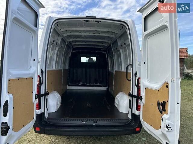 Белый Рено Мастер, объемом двигателя 2.3 л и пробегом 108 тыс. км за 21400 $, фото 29 на Automoto.ua