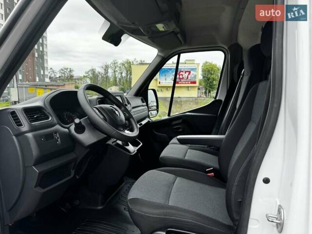 Белый Рено Мастер, объемом двигателя 0 л и пробегом 105 тыс. км за 24000 $, фото 6 на Automoto.ua