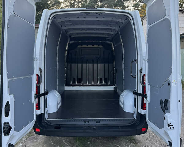 Білий Рено Мастєр, об'ємом двигуна 2.3 л та пробігом 22 тис. км за 23500 $, фото 8 на Automoto.ua