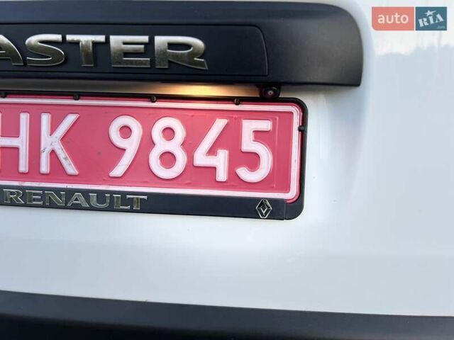 Білий Рено Мастєр, об'ємом двигуна 2.3 л та пробігом 224 тис. км за 21450 $, фото 49 на Automoto.ua
