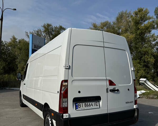 Білий Рено Мастєр, об'ємом двигуна 2.3 л та пробігом 65 тис. км за 31500 $, фото 4 на Automoto.ua