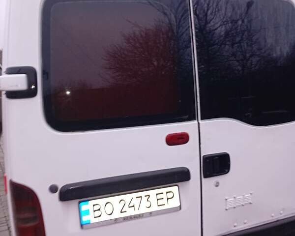 Белый Рено Мастер, объемом двигателя 2.8 л и пробегом 490 тыс. км за 4700 $, фото 1 на Automoto.ua