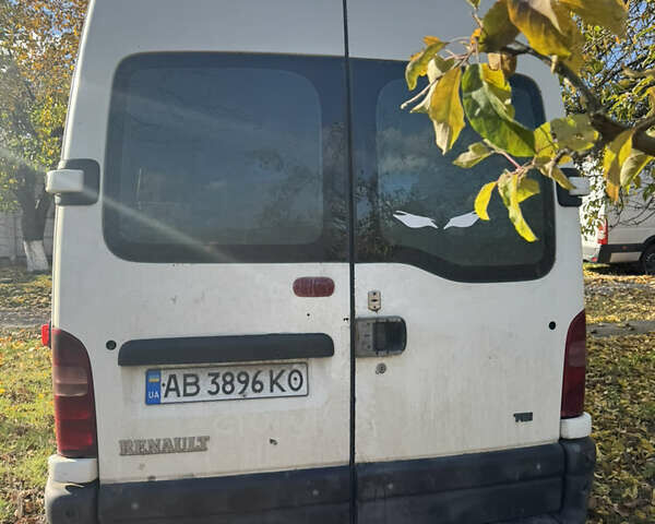 Белый Рено Мастер, объемом двигателя 2.8 л и пробегом 300 тыс. км за 5200 $, фото 2 на Automoto.ua