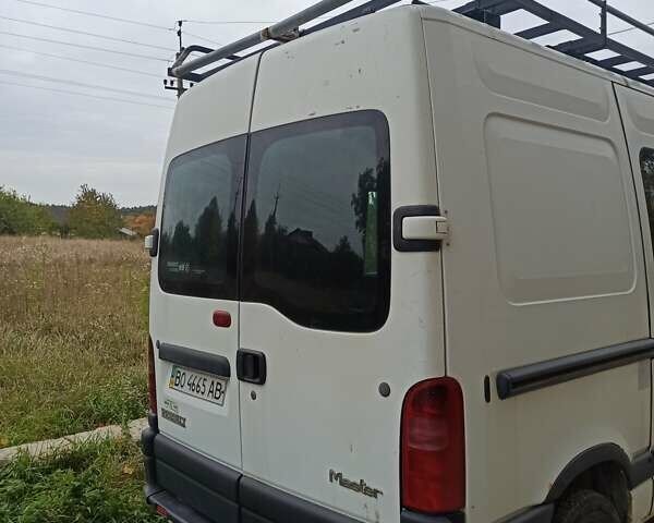 Белый Рено Мастер, объемом двигателя 2.19 л и пробегом 80 тыс. км за 4899 $, фото 3 на Automoto.ua